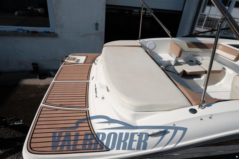 Sea Ray 190 SPX