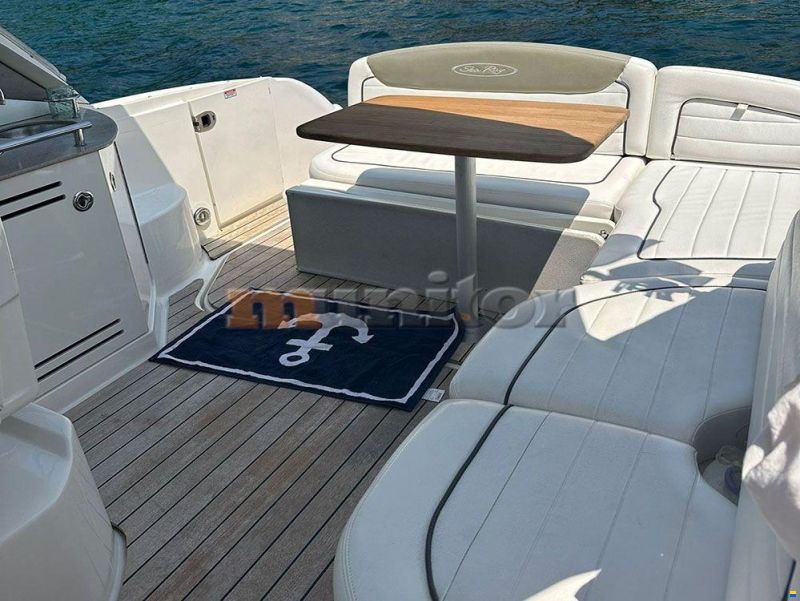 Sea Ray 325 DA