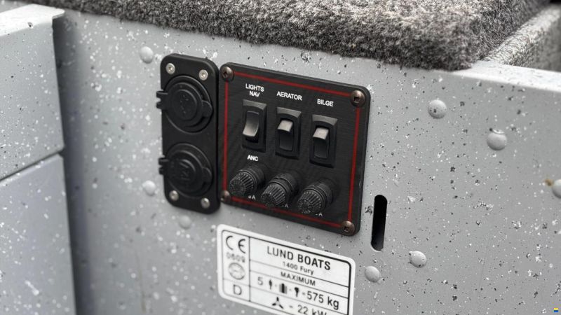 Lund 1400 FURY