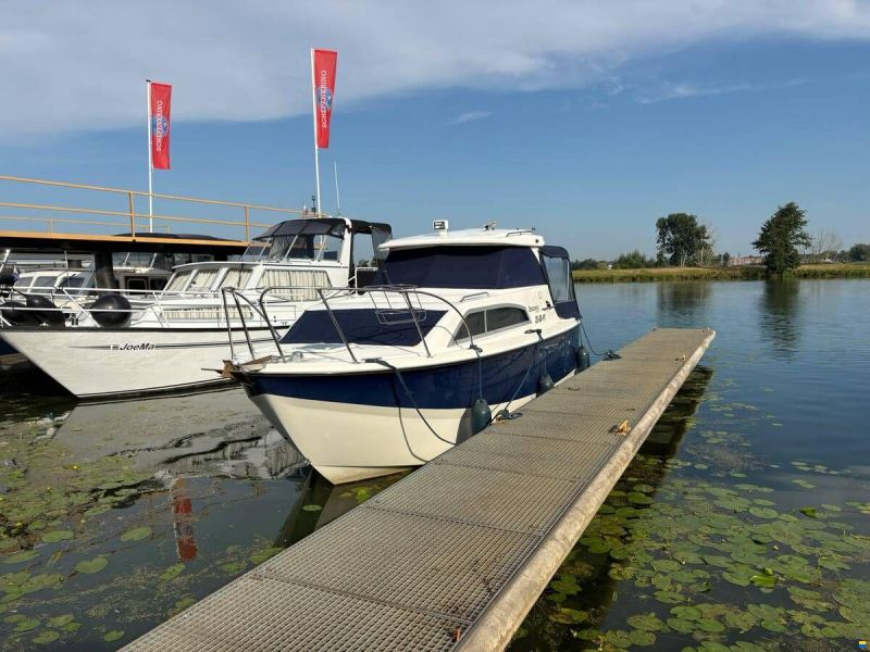 Bayliner 246 Discovery