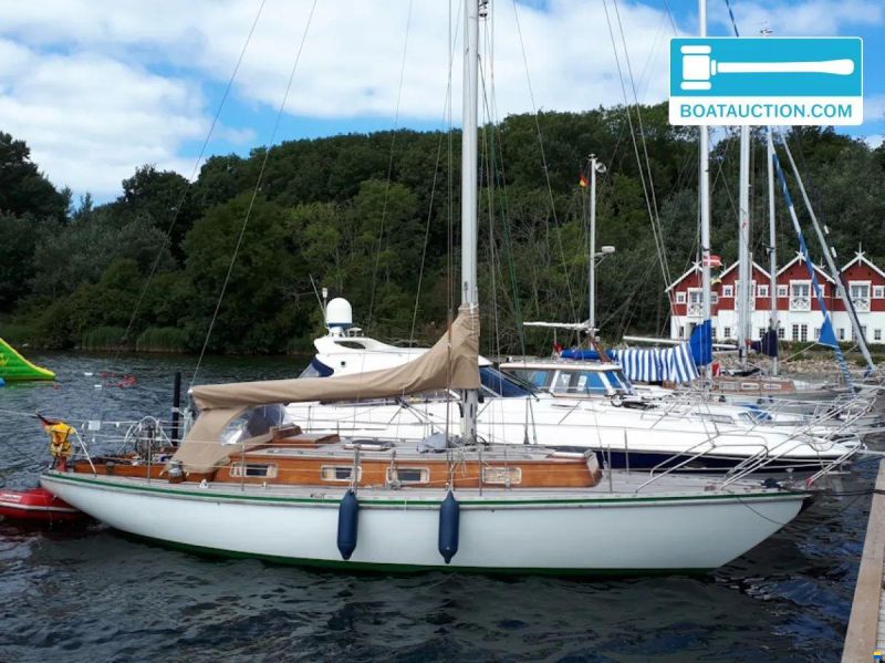 Narval 38