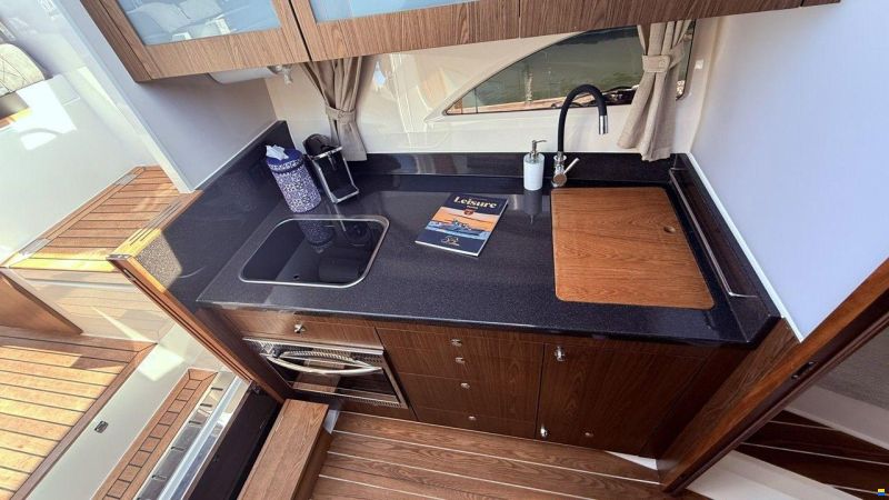 Marex 310 SUN CRUISER