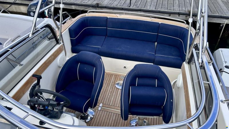 Aquador 23 WA
