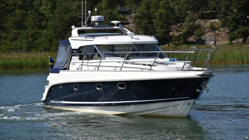 Aquador 33 HT