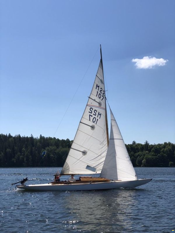 M&auml;lar 22