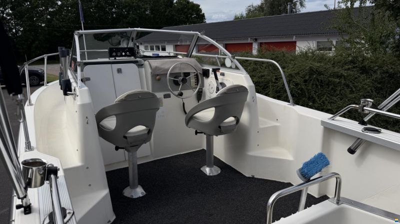 Bayliner Trophy