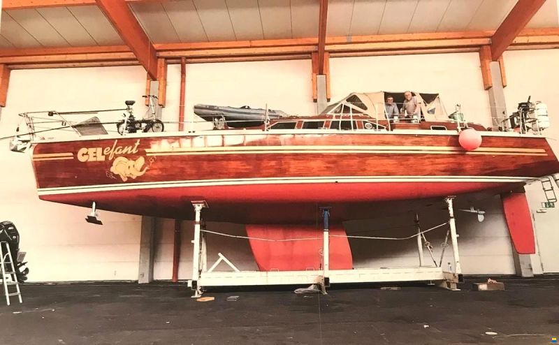 Dick Exklusive Mittelcockpit Yacht 45