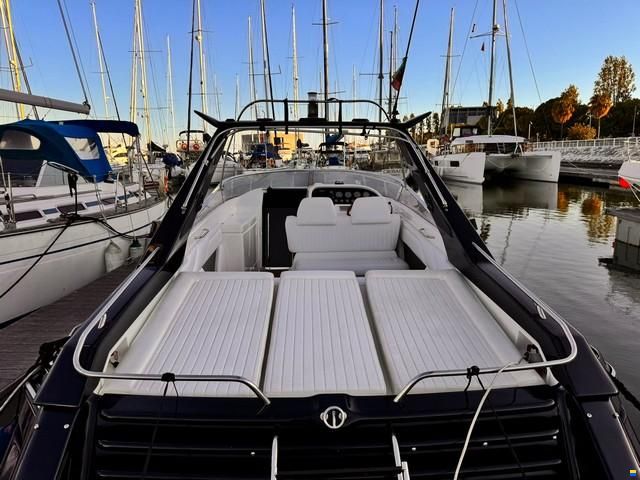 Sunseeker Tomahawk 37