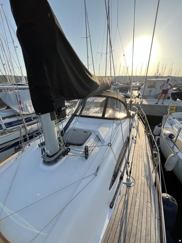Salona 34 SD