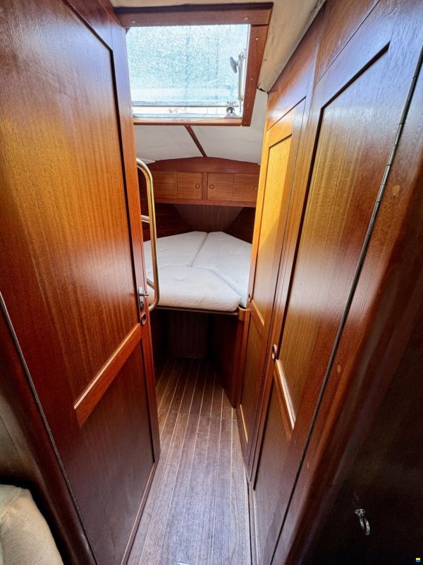 Sweden Yachts C34