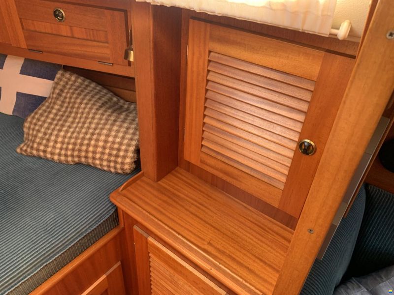 Hallberg-Rassy 34