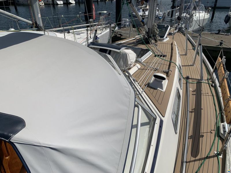 Hallberg-Rassy 34