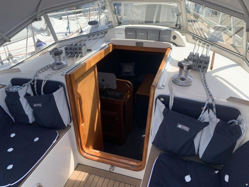 Hallberg-Rassy 34