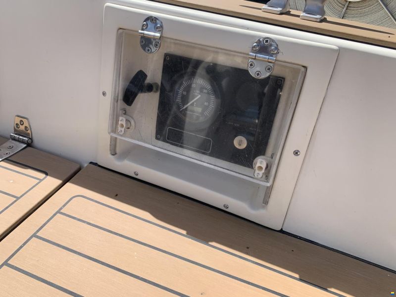 Hallberg-Rassy 34