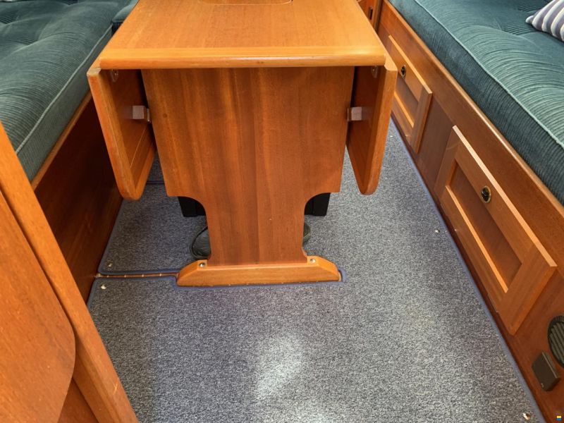 Hallberg-Rassy 34