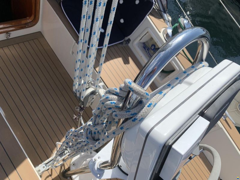 Hallberg-Rassy 34