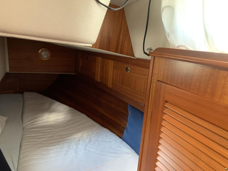 Hallberg-Rassy 34