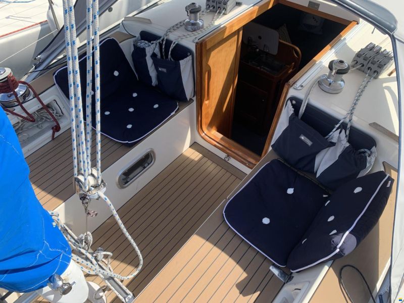 Hallberg-Rassy 34