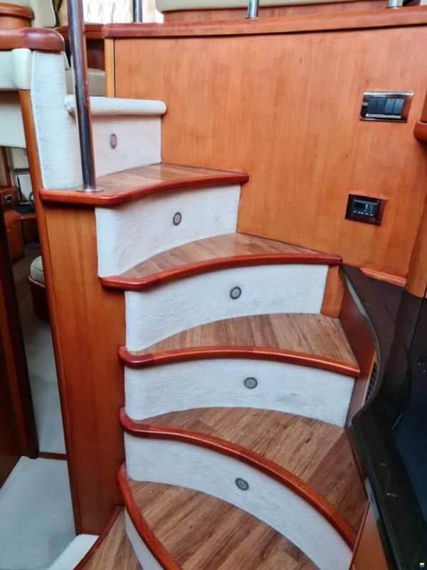 Sunseeker Manhattan 52