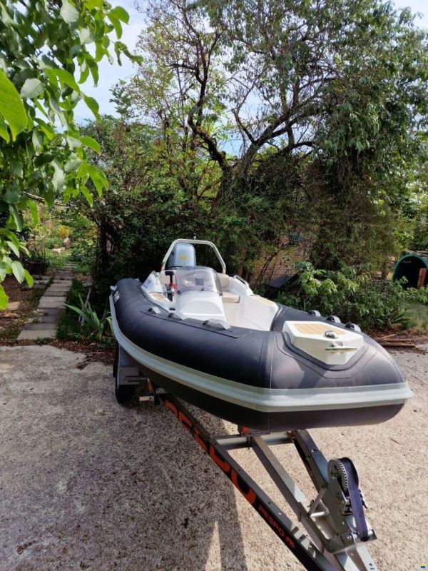 Sur Marine ST 370 Prestige
