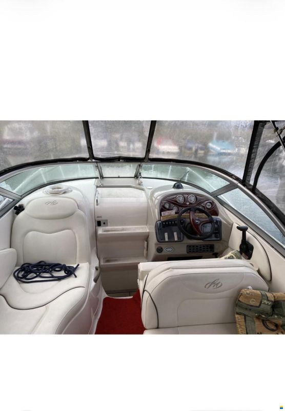 Monterey 245 Cruiser