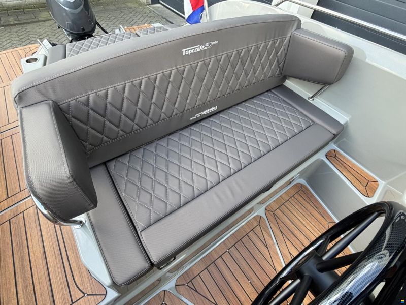Topcraft 627 Tender