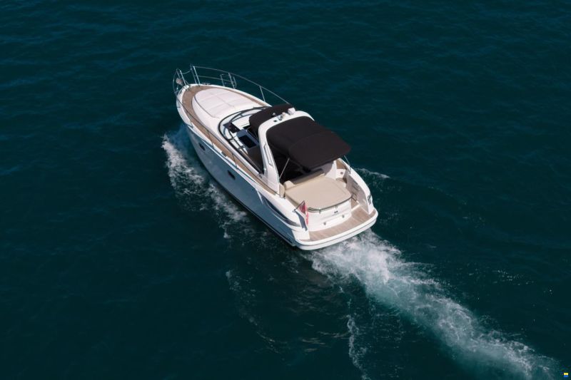 Bavaria S 28