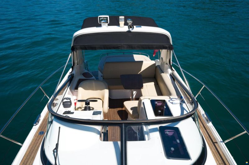 Bavaria S 28