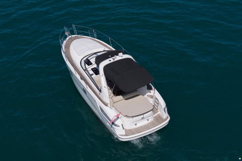 Bavaria S 28