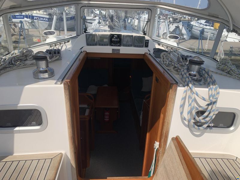 Hallberg-Rassy 34