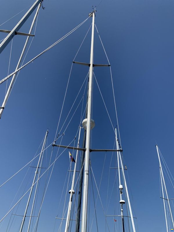 Hallberg-Rassy 34