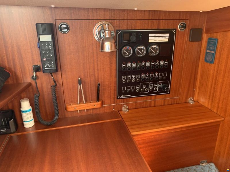 Hallberg-Rassy 34