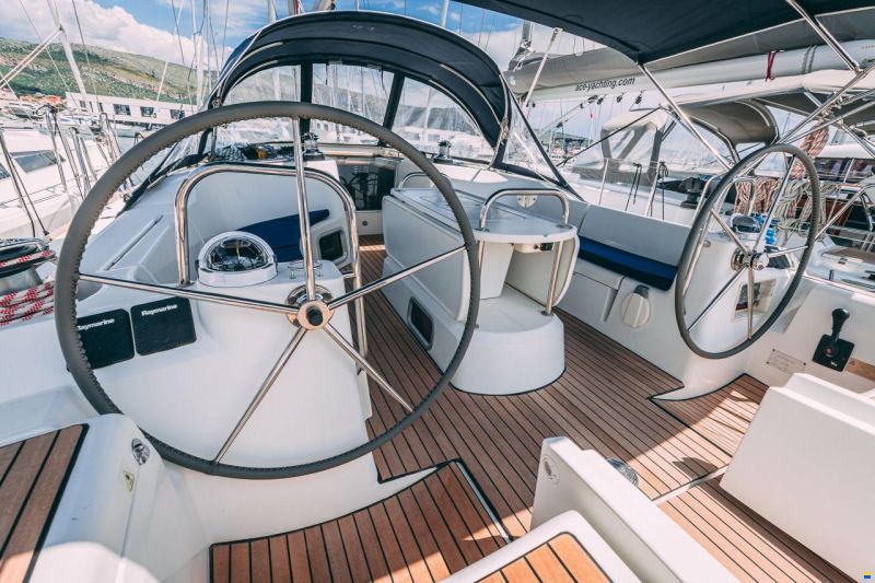 Jeanneau 49i