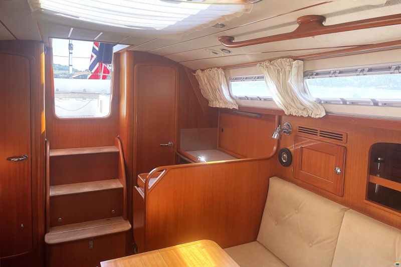 Hallberg-Rassy 342