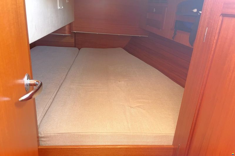 Hallberg-Rassy 342