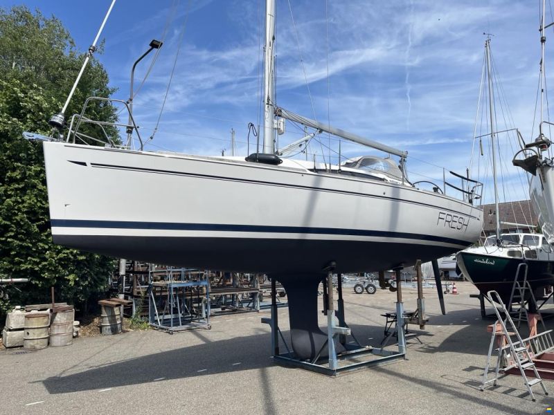 Elan 340