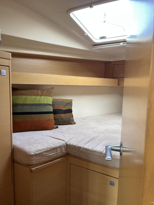 Elan 340