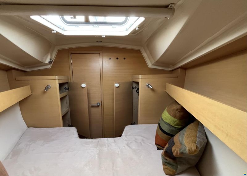 Elan 340