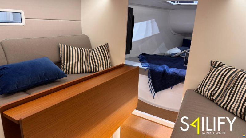 Beneteau First 30 | European Yacht of the Year 20