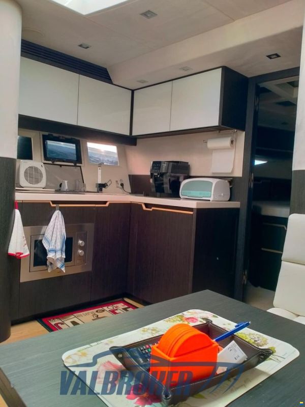 Galeon 445 HTS