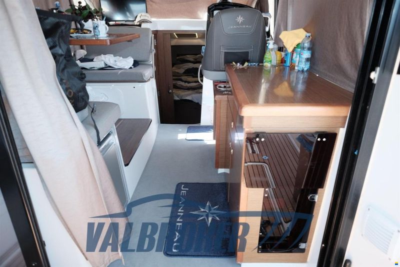 Jeanneau Merry Fisher 895