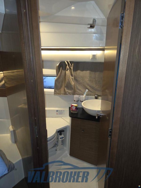 Jeanneau Merry Fisher 895
