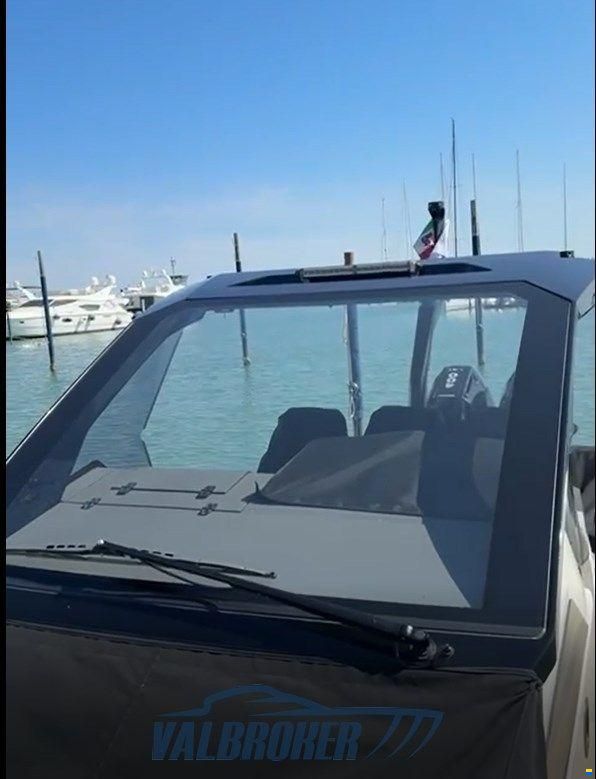 Technohull Alpha 40