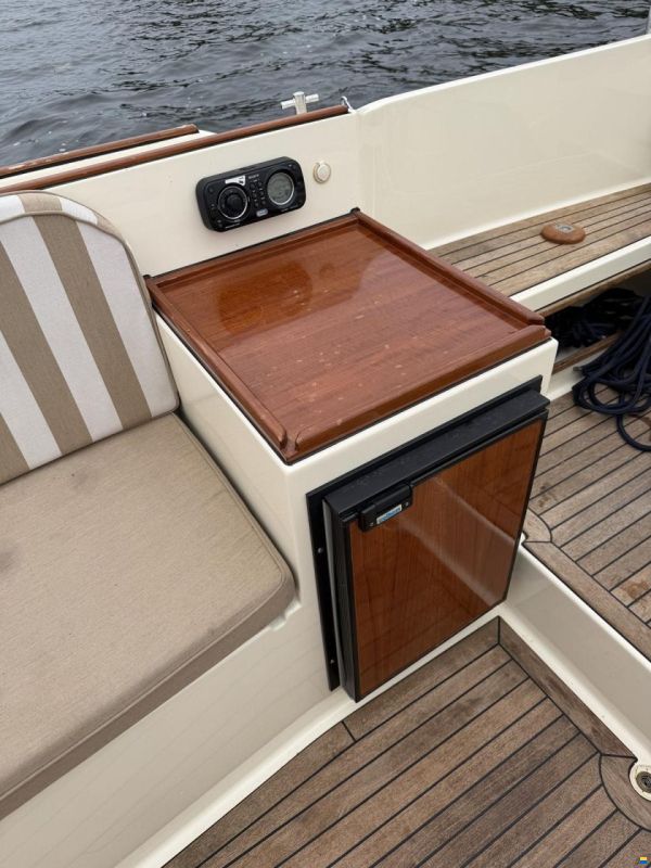 Interboat DE 25