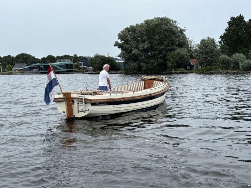 Interboat DE 25