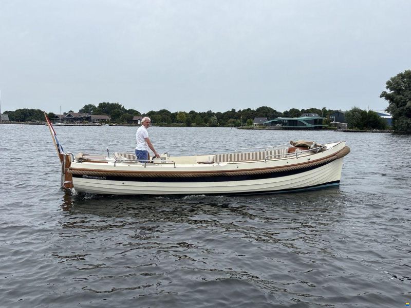 Interboat DE 25