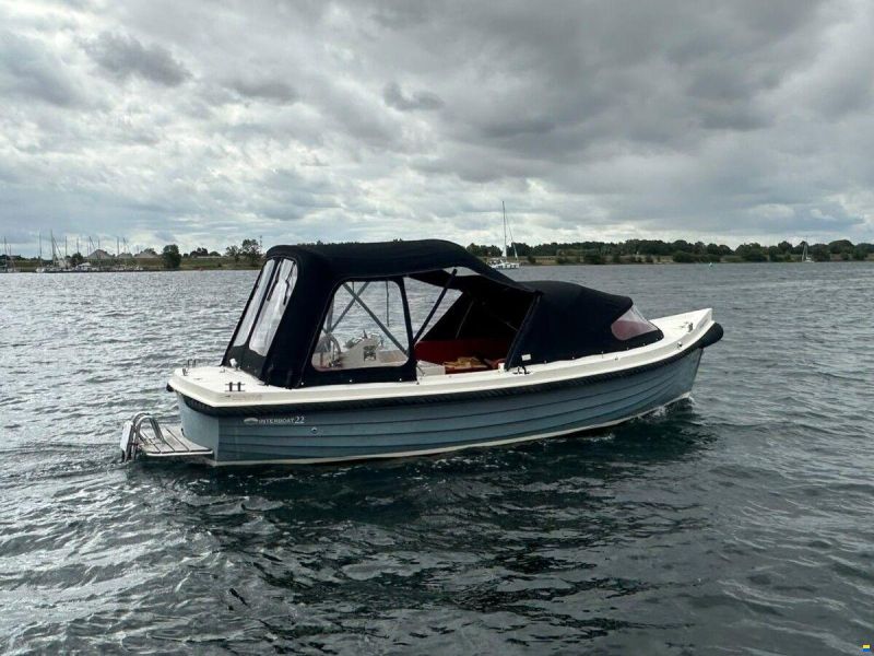 Interboat DE 22