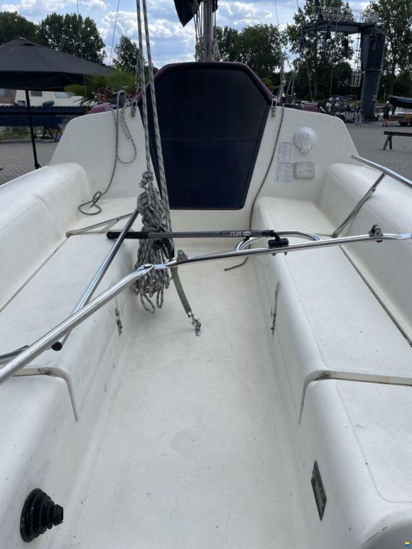 Dehler 18