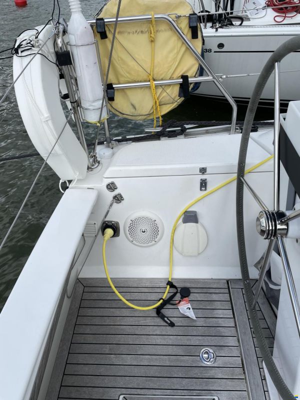 Hanse 400