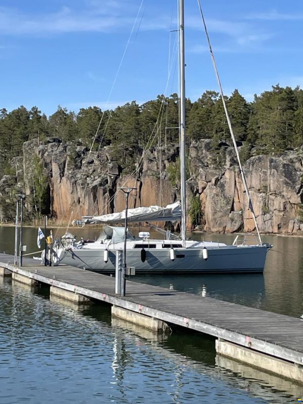Hanse 400